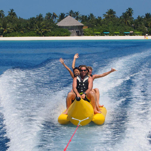 BANANA BOAT